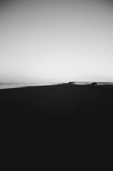 Black and white sand 2