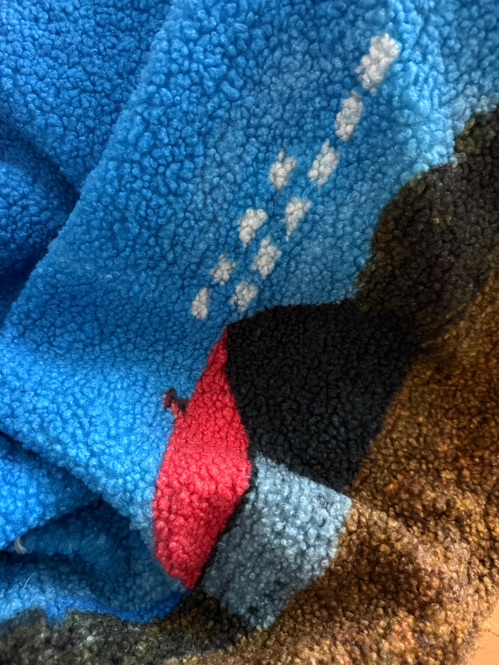 PEAK SEASON  Sherpa Fleece