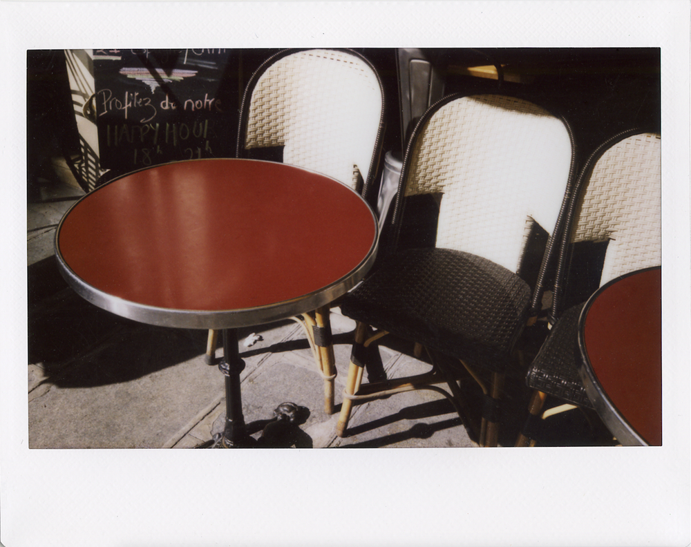 Polaroids of Paris // Cafe